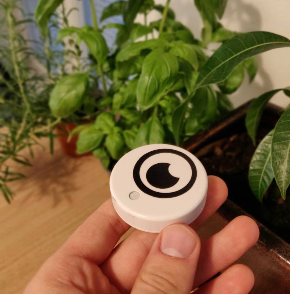 RuuviTag can measure herbs' conditions in home.